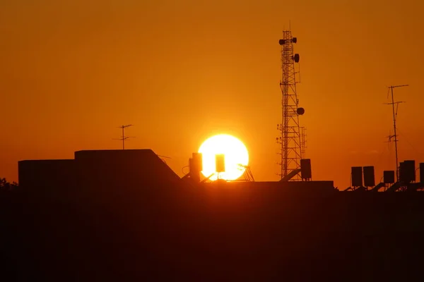 Solen Sätter Över Horisonten Medelhavet Norra Israel Dagen Slutar Och — Stockfoto