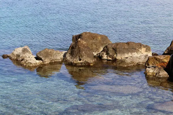 Pierres Trouvent Dans Parc Sur Les Rives Mer Méditerranée Dans — Photo