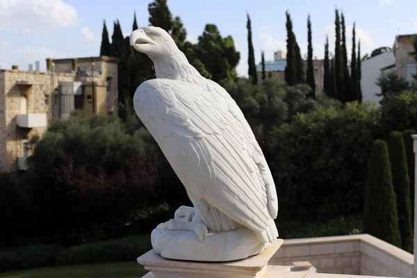 Hayfa, İsrail 'deki Bah' World Center. Bahçeleriyle tanınan Carmel dağ sırasına yayılmış 