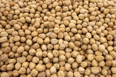 Aralık ayında İsrail 'in Acre kentindeki bir pazarda meyve ve sebze satılıyor.  