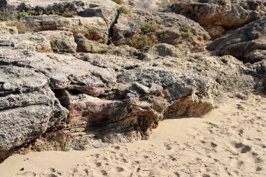 İsrail 'in kuzeyindeki dağlarda taş ve kaya dokusu 