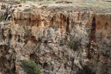 İsrail 'in kuzeyindeki dağlarda taş ve kaya dokusu 