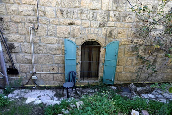 Kleines Fenster Einer Großstadt Fragmente Der Architektur Von Gebäuden Und — Stockfoto