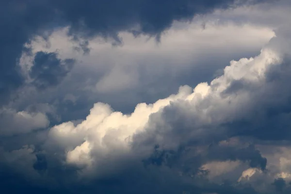 Awan Hujan Mengambang Langit Atas Laut Mediterania Utara Israel — Stok Foto