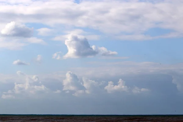 Nubes Lluvia Flotando Cielo Sobre Mar Mediterráneo Norte Israel — Foto de Stock