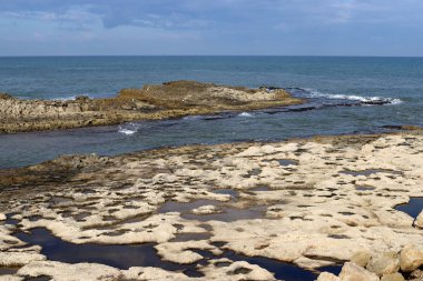 İsrail 'in kuzeyinde Akdeniz' in ıssız kıyıları 