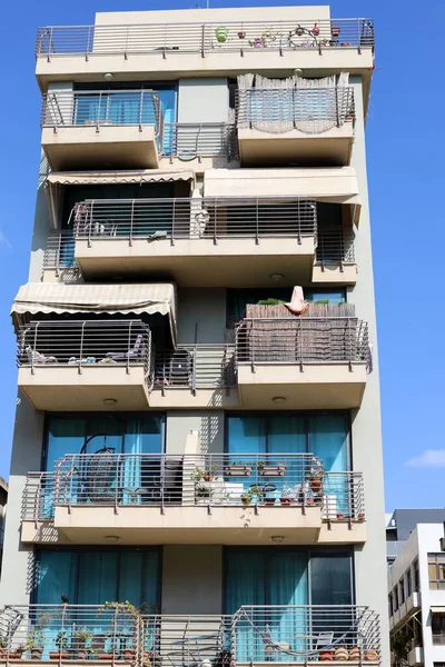 Srail Akdeniz Kıyısında Bir Şehir Olan Tel Aviv Caddeleri Boyunca — Stok fotoğraf