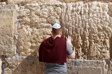 The Wailing Wall is part of the ancient wall around the western slope of the Temple Mount in the Old City of Jerusalem 