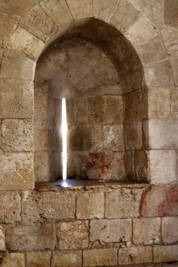 Kudüs 'ün kale duvarları 1538 yılında Osmanlı sultanı I. Süleyman tarafından inşa edilmiştir.. 