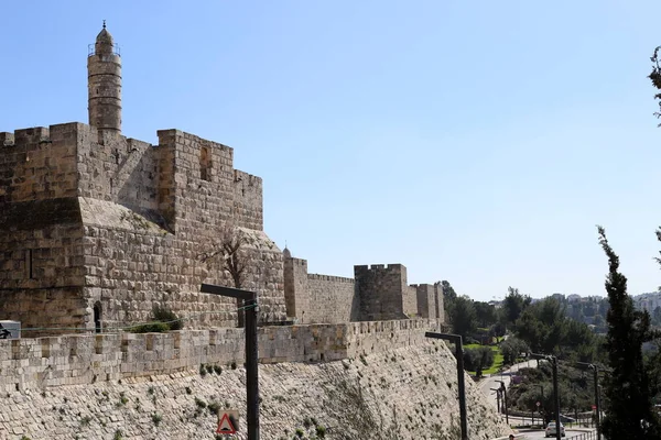 エルサレムの城壁は1538年にオスマン帝国のスルタン スレイマン1世によって築かれた — ストック写真