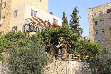 Eski Kudüs şehri, İsrail devletinin başkenti. Şehir en büyük üç din için kutsaldır: Yahudilik, Hristiyanlık ve İslam.. 