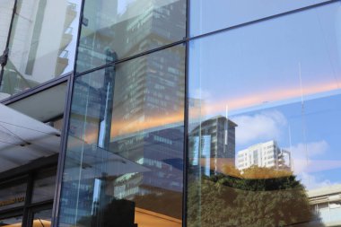 Işık, gölgeler ve yansımalar 