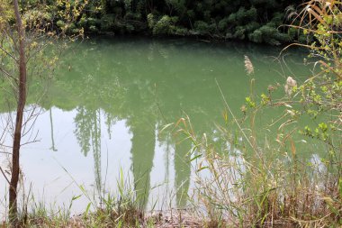 Ürdün Nehri, İsa 'nın vaftiz edildiği yer. Hıristiyanlar Ürdün 'ü kutsal bir nehir olarak görüyor 