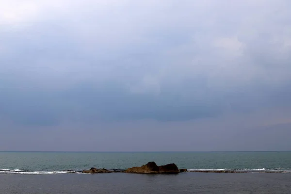 Regenwolken Schweben Über Dem Mittelmeer Nordisrael — Stockfoto