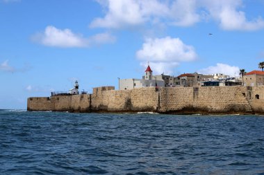 Acre, İsrail 'in kuzeyinde Akdeniz kıyısında antik bir liman kentidir. 