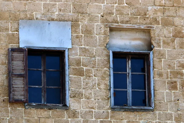 Pequena Janela Uma Grande Cidade Capital Israel Jerusalém — Fotografia de Stock