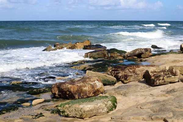 Stenen Liggen Een Stadspark Aan Oevers Van Middellandse Zee Het — Stockfoto