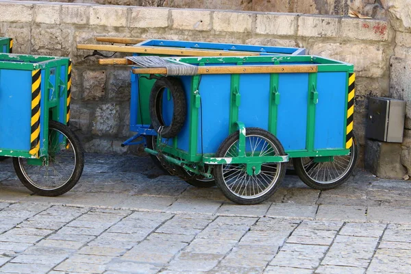 Wheeled Trolley Transportation Goods Goods Stands Street Jerusalem — Stock Photo, Image