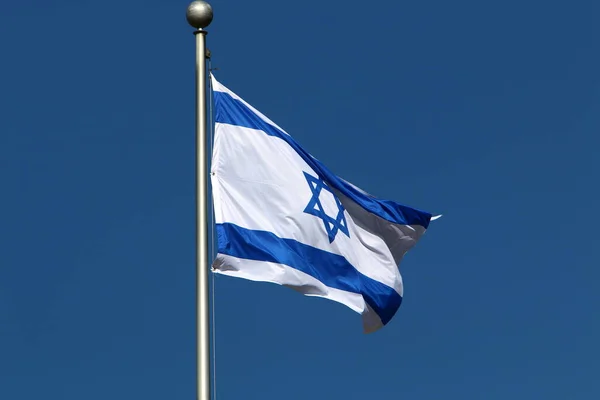 Bíle Modrá Izraelská Vlajka Šesticípou Davidovou Hvězdou Den Nezávislosti Izraele — Stock fotografie