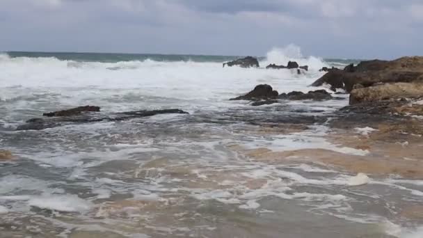 以色列北部的地中海沿岸 检疫前拍照 — 图库视频影像