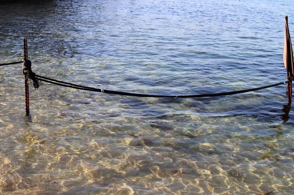 Cuerda Encuentra Playa Orillas Del Mar Mediterráneo Norte Del Estado —  Fotos de Stock