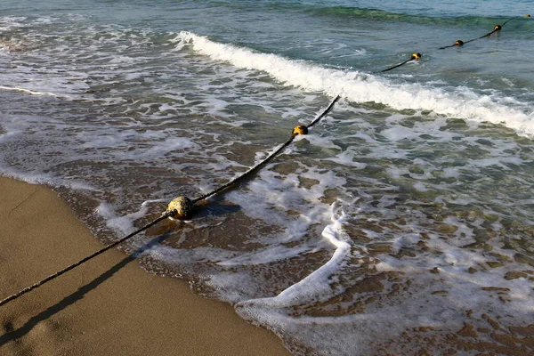Cuerda Encuentra Playa Orillas Del Mar Mediterráneo Norte Del Estado — Foto de Stock