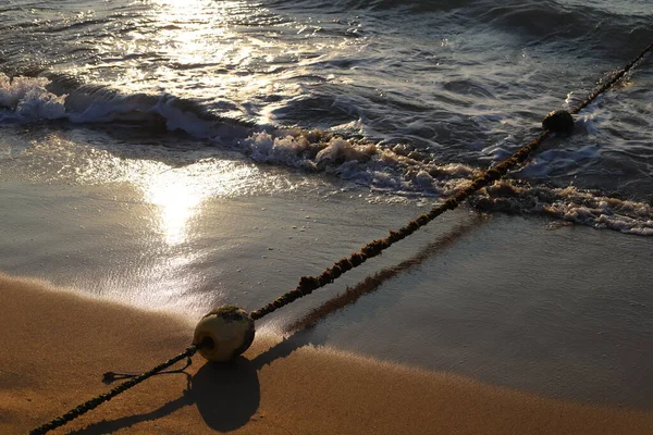 Repet Ligger Stranden Vid Medelhavets Stränder Norra Delen Staten Israel — Stockfoto