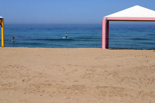 Kuzey Srail Akdeniz Kıyısındaki Kumsal Srail Sıcak Yaz — Stok fotoğraf