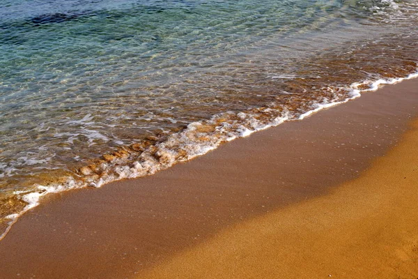 Praia Areia Nas Margens Mar Mediterrâneo Norte Israel Verão Quente — Fotografia de Stock