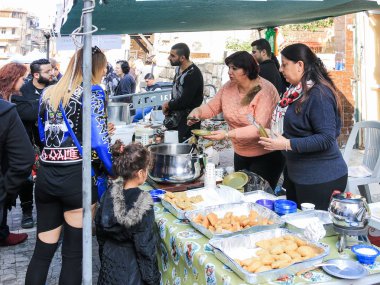 Müşteriler Noel davranır Noel Ma tatlı satıcı satar