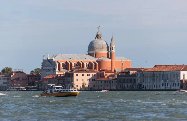 Chiesa del Santissimo Redentore am Canal Grande in Venedig, Italien. — Stockfoto
