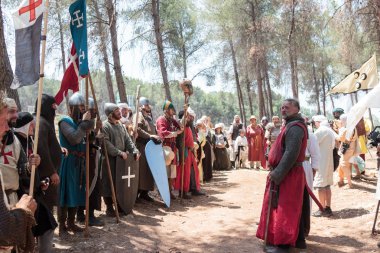 Katılımcılar Hıttin boynuzları, savaşta yeniden inşası 