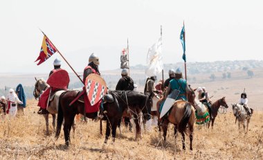 Katılımcılar Hıttin boynuzları, savaşta yeniden inşası 