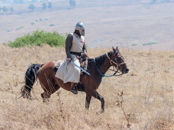 Katılımcılar Hıttin boynuzları, savaşta yeniden inşası 