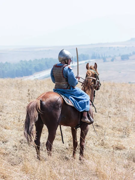 Katılımcılar Hıttin boynuzları, savaşta yeniden inşası 