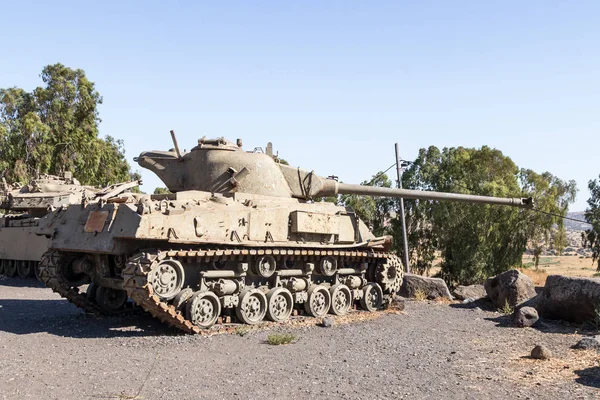 以色列坦克是后世界末日 （赎罪日战争） 在戈兰 — 图库照片