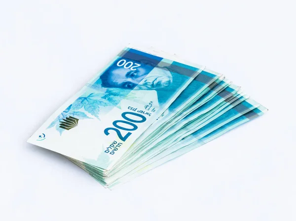 Birkaç yeni banknotların değer bir beyaz üzerine 200 İsrail Yeni Şekeli  