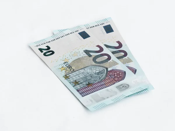 Två sedlar värt 20 Euro isolerad på en vit bakgrund — Stockfoto
