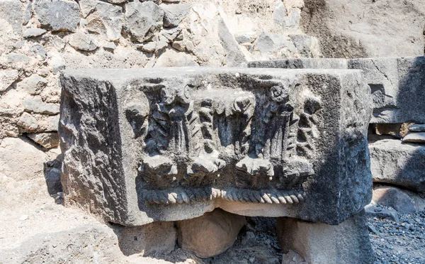 Antik kentin kalıntıları Korazim (Horazin, Khirbet Karazeh), yok bir depremin 4 yüzyılda İsrail Golan Tepeleri üzerinde