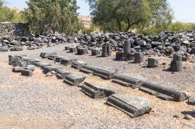Antik kentin kalıntıları Korazim (Horazin, Khirbet Karazeh), yok bir depremin 4 yüzyılda İsrail Golan Tepeleri üzerinde