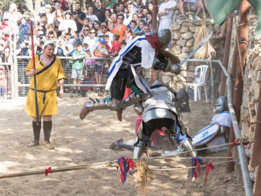 Şövalyeler - bouhourt Festivali 