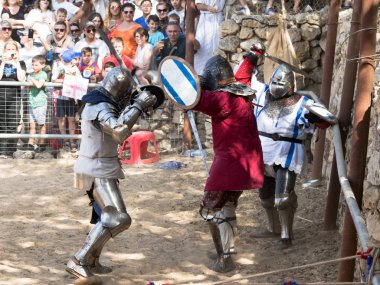 Şövalyeler - bouhourt Festivali 