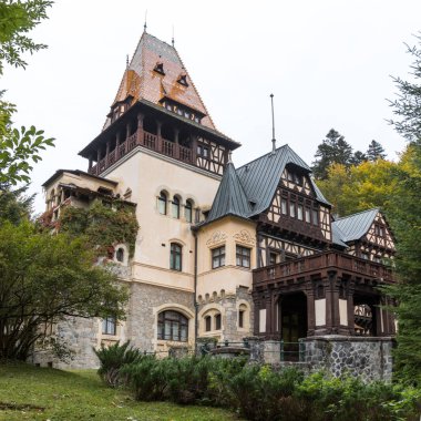 Pelisor Kale Sinaia, Romanya Pelesh kale yakınında