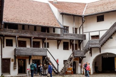 Romanya Prejmer şehirde güçlendirilmiş kilise Prejmer dış avlusu