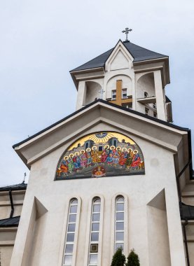 Kutsal İmparator Konstantin ve Elena Alexandru Odobescu sokakta Romanya Brasov şehirde bulunan Ortodoks Kilisesi