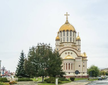 St John Baptist Katedrali Romanya Fagaras şehrin ana caddesi üzerinde Binası