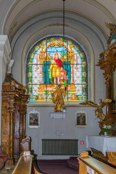 The interior of the Roman Catholic Church, located on the Large Square in Sibiu city in Romania — Stock Photo, Image