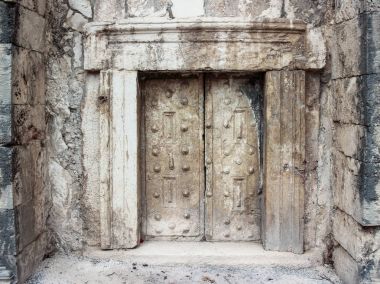 Beit Shearim Milli Parkı Kiriyat Tivon şehrin İsrail Necropolis'e girişine