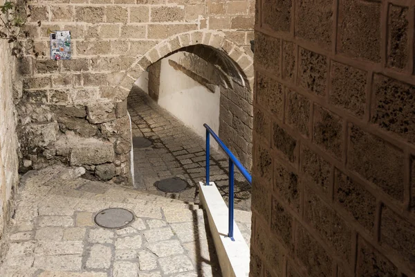 Signos de carril del zodiaco en la noche en la ciudad vieja Yafo en Tel Aviv-Yafo en Israel —  Fotos de Stock