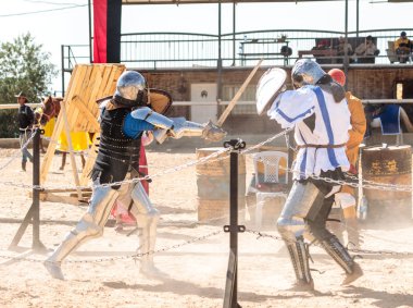 İki at - knight festival katılımcıları Goren Park İsrail listelerde mücadele ediyoruz